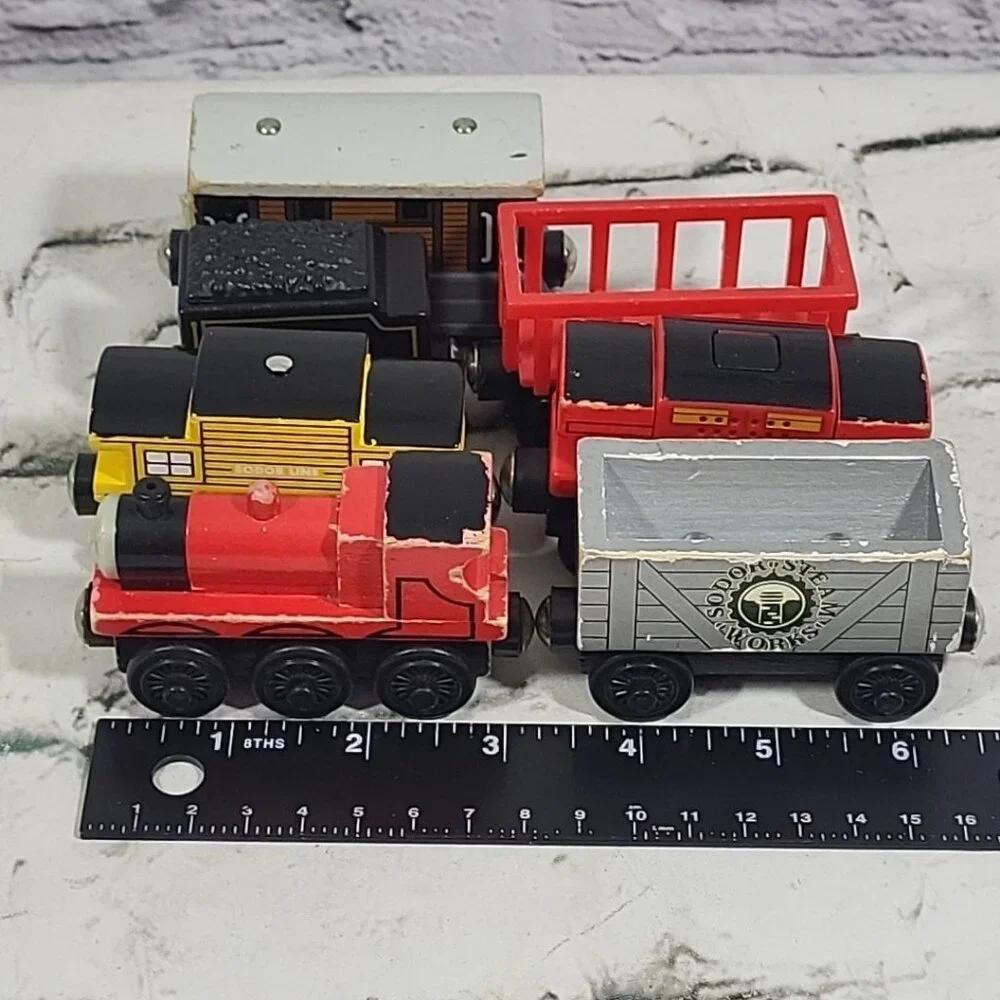 Thomas And Friends Magnetic Wooden Trains Lot‎ Of 7 James Toby Caboose Scrap Car